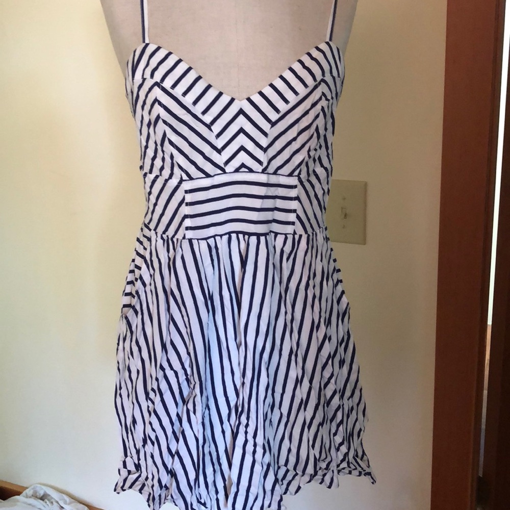 EXPRESS summer dress